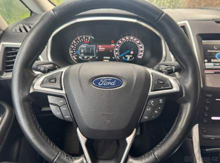 Ford - S-MAX
