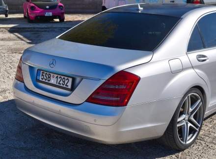 Mercedes-Benz - S-class