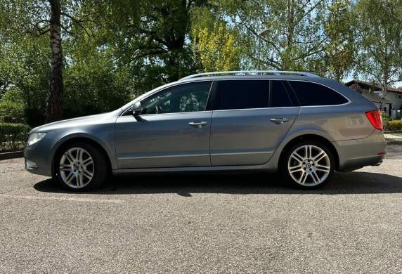 Škoda - Superb