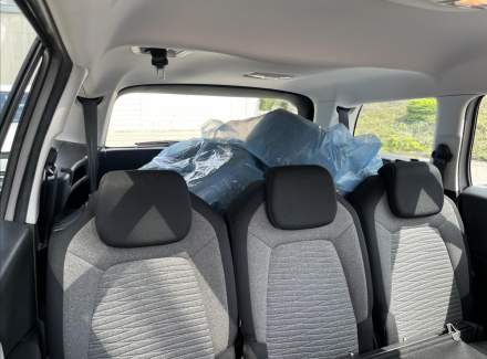 Citroën - C4