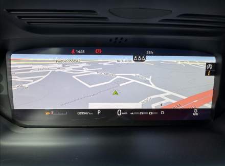 Land Rover - Discovery Sport