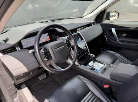 Land Rover - Discovery Sport