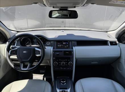 Land Rover - Discovery Sport