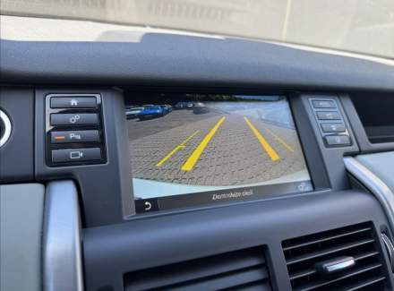 Land Rover - Discovery Sport