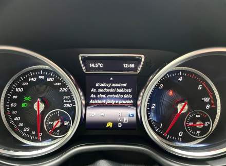 Mercedes-Benz - GLS