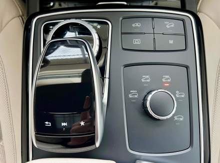 Mercedes-Benz - GLS