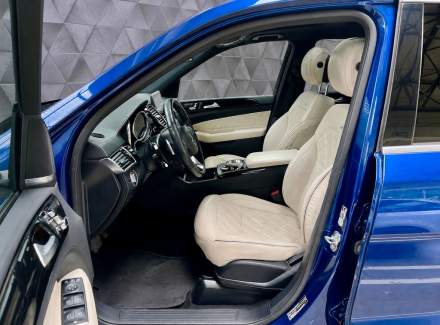 Mercedes-Benz - GLS