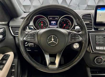 Mercedes-Benz - GLS