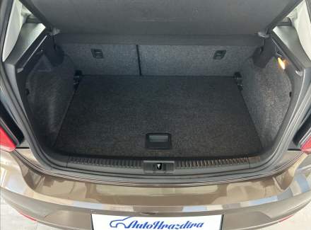 Volkswagen - Polo