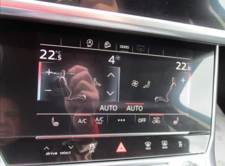 Audi - A6
