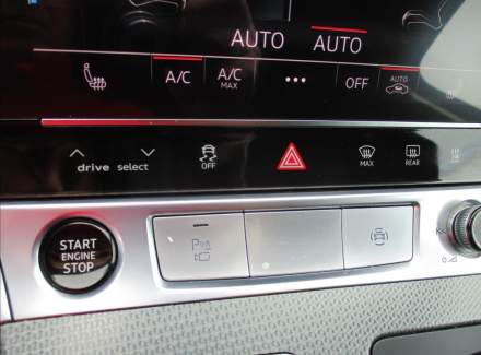 Audi - A6