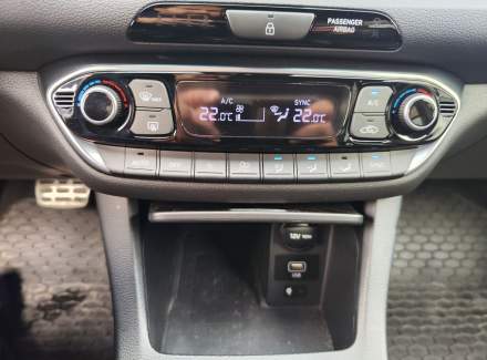 Hyundai - i30
