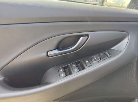 Hyundai - i30