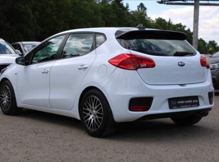 Kia - Cee'd