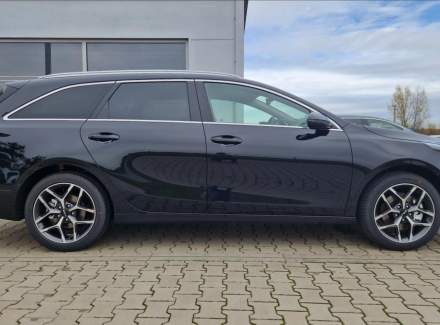 Kia - Cee'd