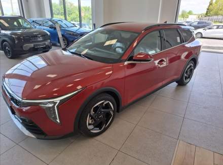 Kia - K4