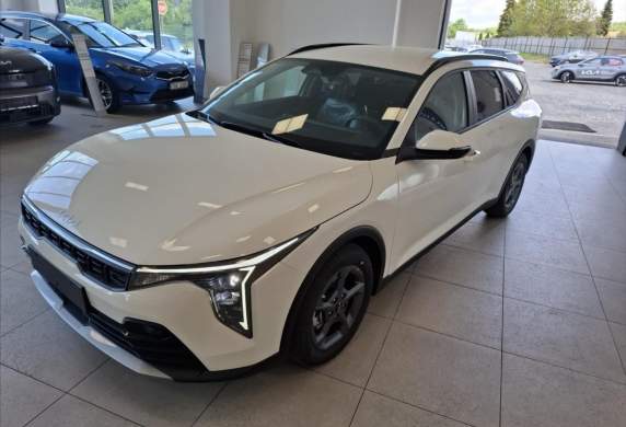 Kia - K4