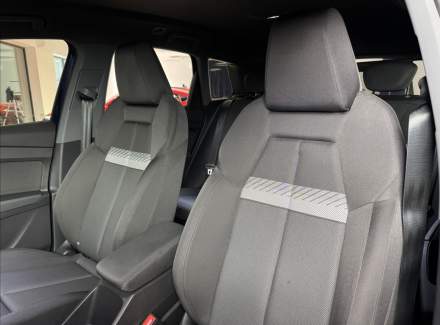 Audi - Q4 e-tron