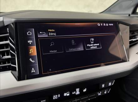 Audi - Q4 e-tron