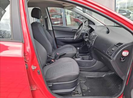 Hyundai - i20