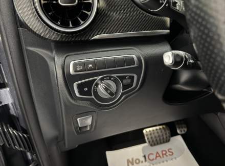 Mercedes-Benz - V-class
