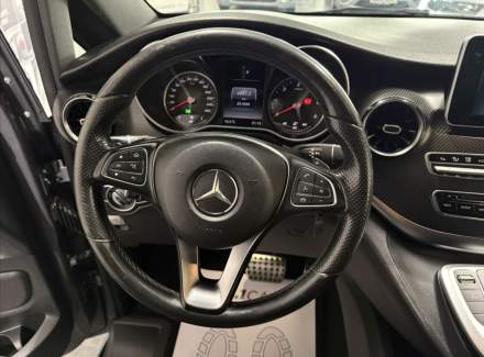 Mercedes-Benz - V-class