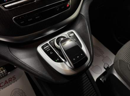 Mercedes-Benz - V-class