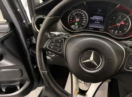 Mercedes-Benz - V-class