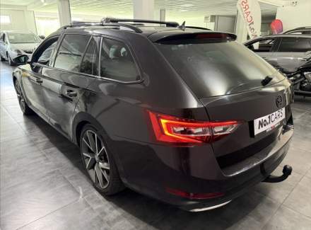 Škoda - Superb