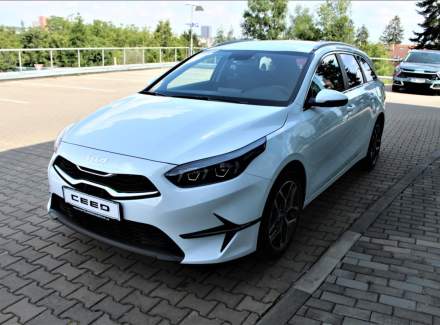 Kia - Cee'd