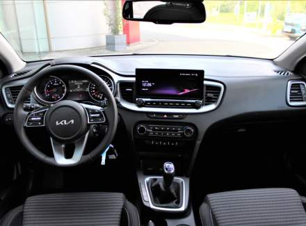 Kia - Cee'd