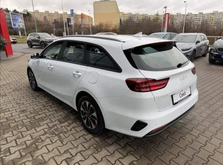 Kia - Cee'd