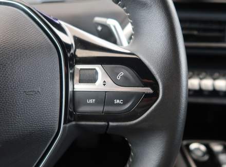 Peugeot - 5008