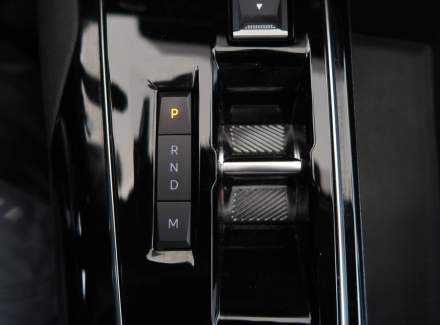Peugeot - 5008