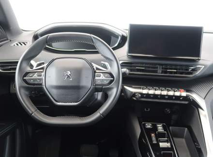 Peugeot - 5008