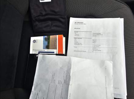 Volkswagen - Golf
