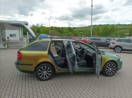 Škoda - Octavia