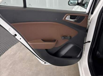 Hyundai - i20