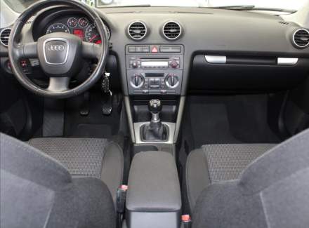 Audi - A3