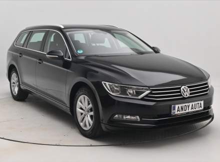 Volkswagen - Passat