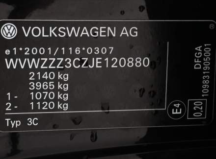 Volkswagen - Passat