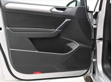 Volkswagen - Touran