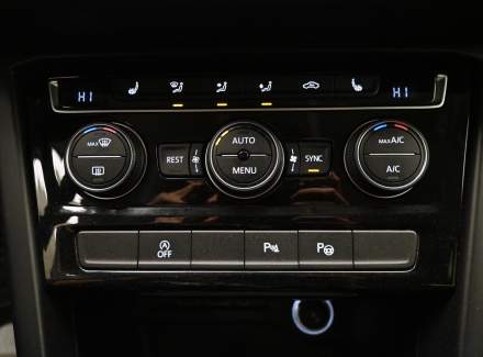 Volkswagen - Touran