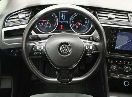 Volkswagen - Touran