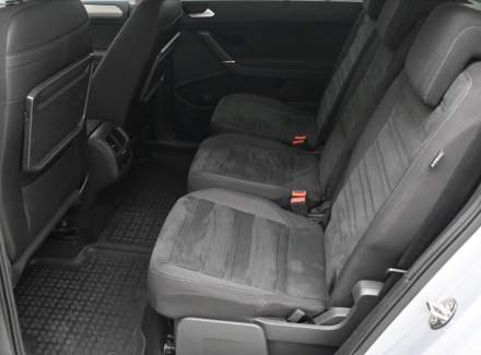 Volkswagen - Touran