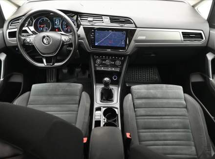 Volkswagen - Touran