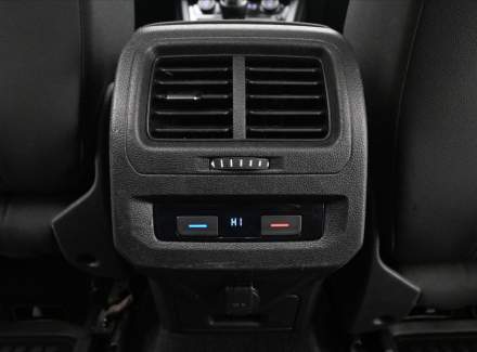 Volkswagen - Touran