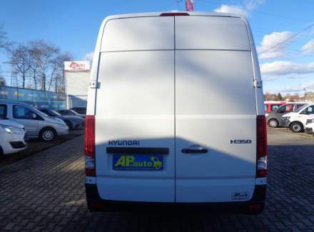 Hyundai - H 350