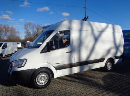 Hyundai - H 350