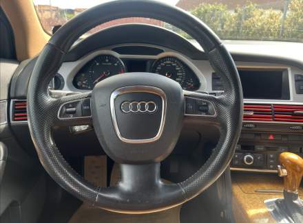 Audi - A6